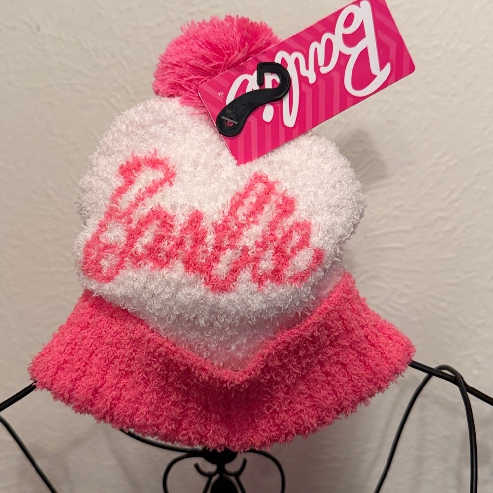 💈💈💈3 for 12$💈💈💈Barbie Fuzzy Pink and White Pom-Pom Hat